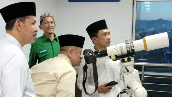 Pemkab Malang Gelar Rukyatul Hilal di Command Center Bupati Malang pada 17 Februari