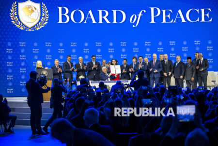 Dewan Damai dan Tantangan Tata Kelola Global: Analisis Piagam BoP