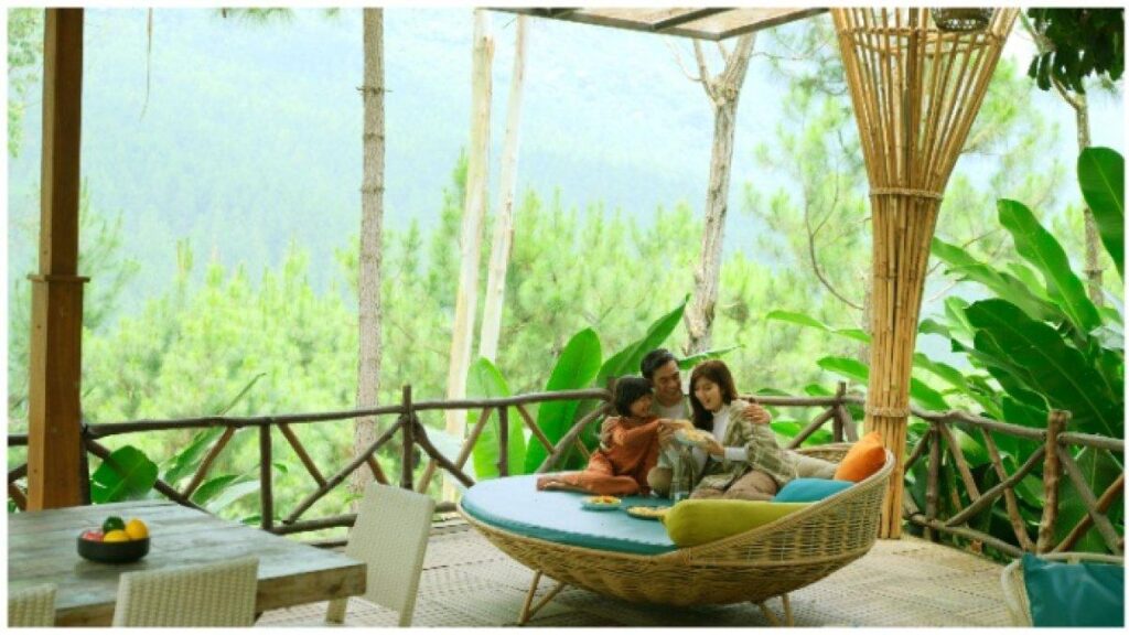 Harga Tiket The Lodge Maribaya untuk Tahun Baru Imlek 2026
