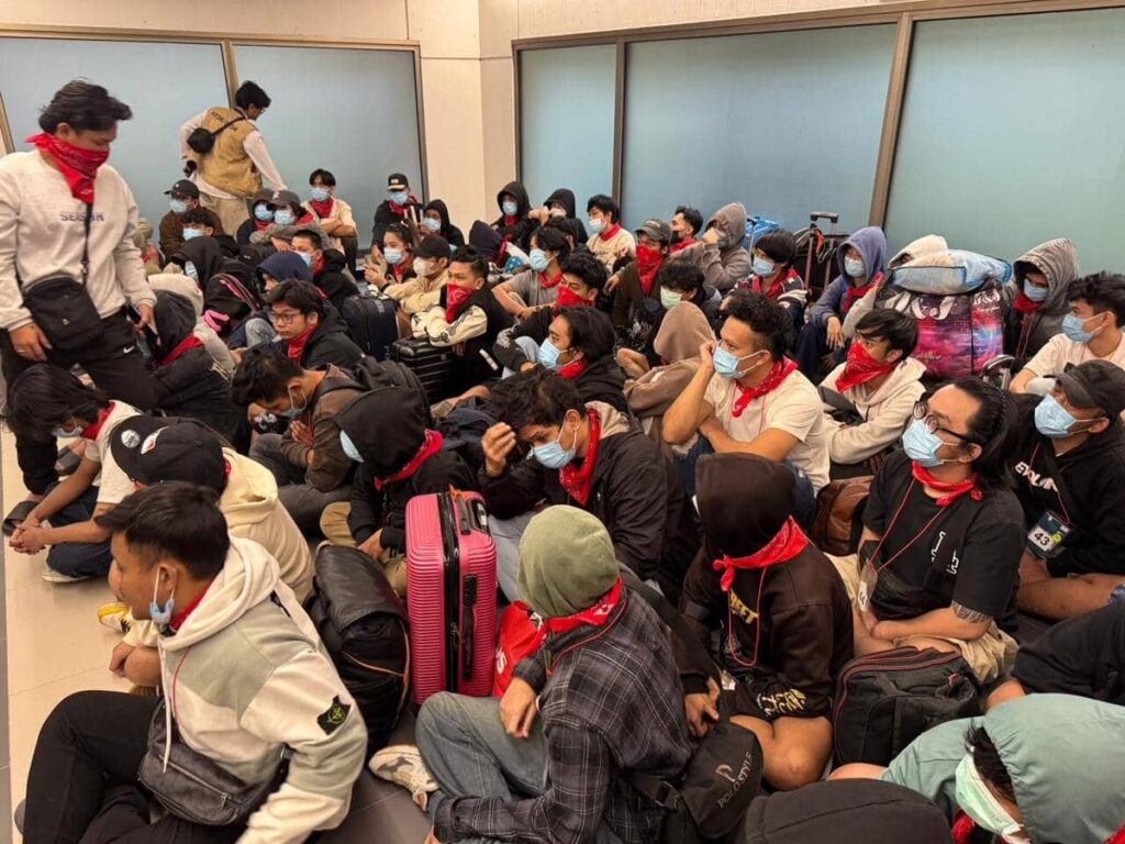 Kemlu pulangkan 91 WNI dari Myanmar, total evakuasi capai 291 orang