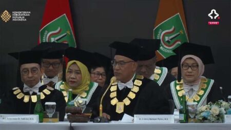 Berbagai Kritik atas Pemberian Gelar Profesor Kehormatan Fadli Zon