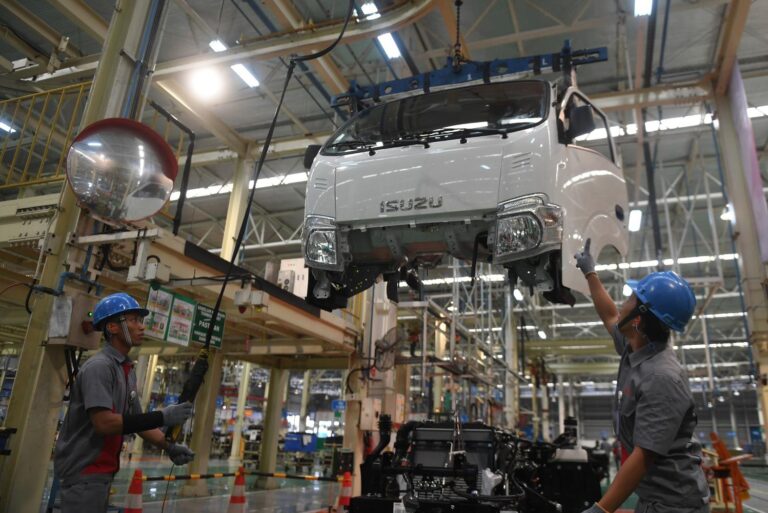 Agrinas Impor 105 Ribu Pick Up dari India di Tengah Lesunya Otomotif RI