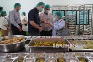 Di Ujung Negeri, TNI AL Bangun Dapur Harapan
