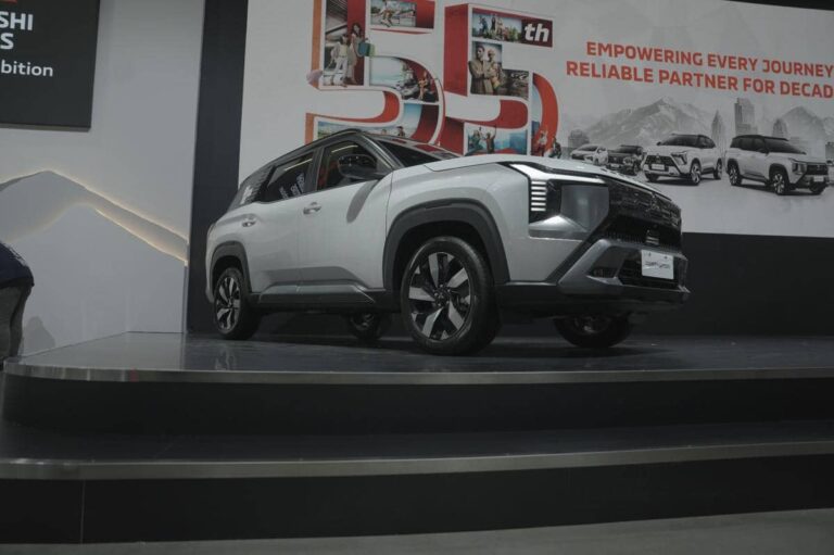 Mitsubishi Motors Luncurkan Destinator & Xforce Edisi Terbatas di IIMS 2026