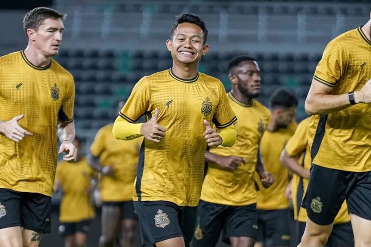 Jadwal & Link Live Streaming Persebaya vs Bhayangkara! Waspada Ledakan Mantan di GBT