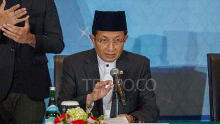 Tiga Fakta Menarik: Menteri Agama Naik Pesawat OSO dan Sidang Isbat Ramadan