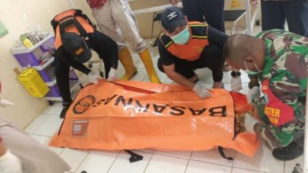 6 Peristiwa Paling Viral Kalbar: Putra Kasatpol PP Sambas Ditemukan Meninggal di Pantai Bayuan