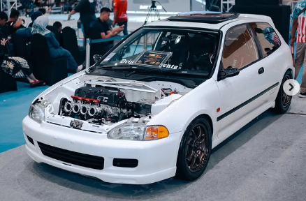 Modifikasi Indonesia Menggema di Osaka Auto Messe 2026, Toyota 86 ‘Harmony of Waves’ Jadi Sorotan