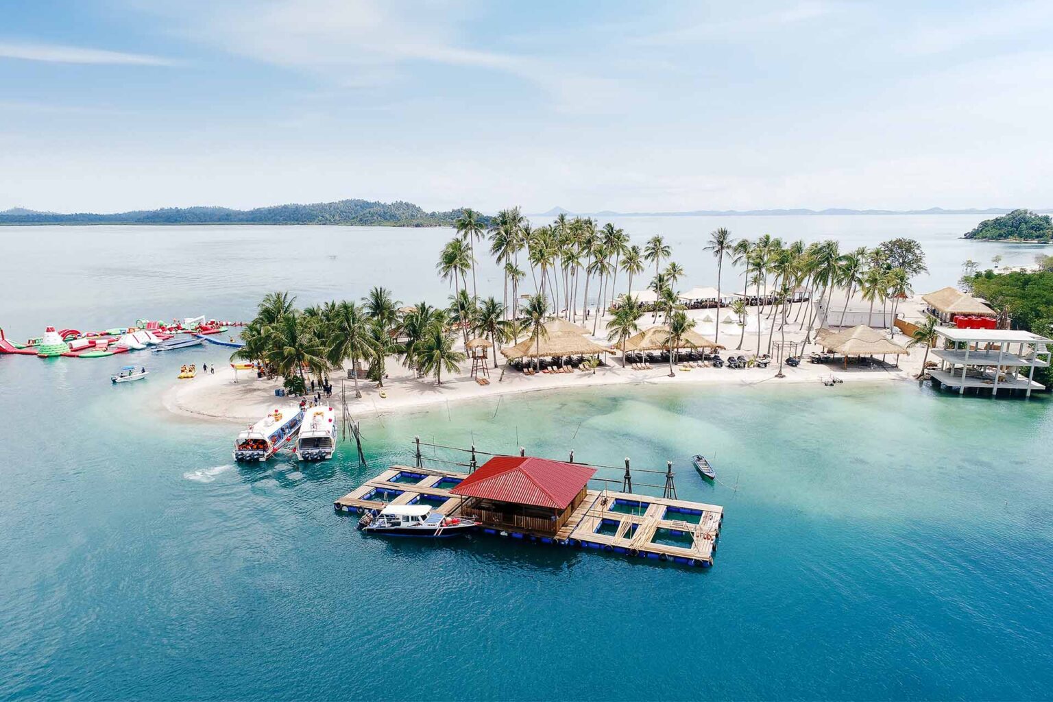 Pulau Ranoh Batam: Pantai Putih dan Wahana Air Menarik untuk Liburan Singkat