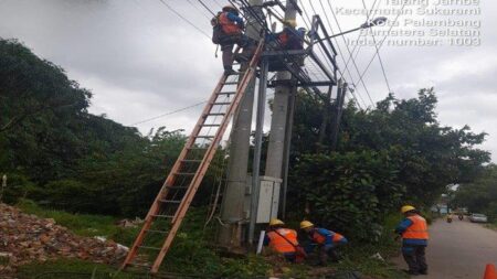 PLN Perbaiki Jaringan Listrik Palembang Hari Ini, Cek Wilayah Terdampak