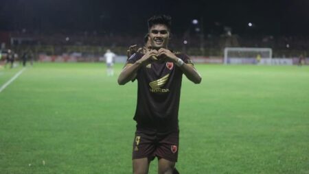 Lini Depan Persebaya Surabaya Rapuh! Ramadhan Sananta Jawaban Musim Depan?