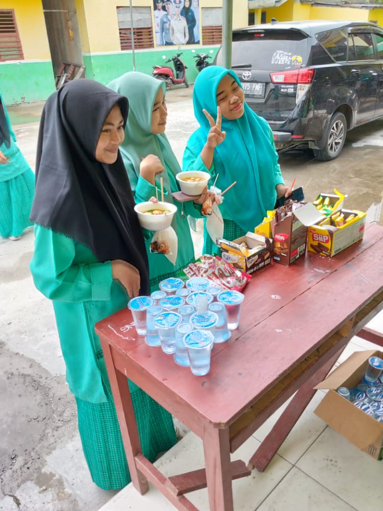 Hadiah Menarik Saat Ngaji di Sekolah Rakyat SMA 22 Malang
