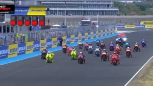 Grid Mulai MotoGP Brasil 2026: Diggia dan Bezzecchi Ciptakan Kejutan, Bagnaia Kacau