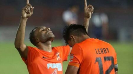 Malik Risaldi Kembali, Persebaya Optimis Hadapi Borneo FC