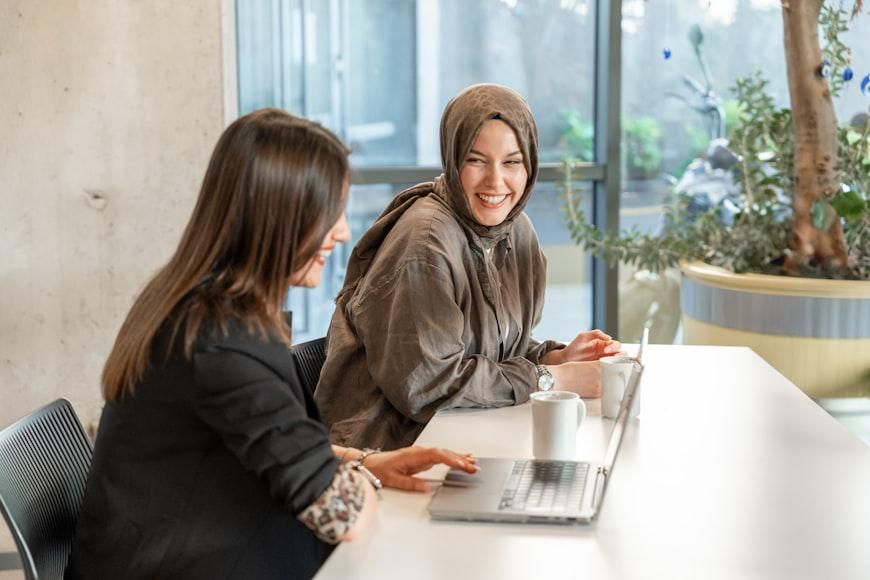 Perbedaan Tabarru dan Tijarah dalam Transaksi Keuangan