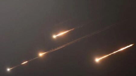 Trump Ancam Serangan Keras ke Iran, Perluas Target Baru