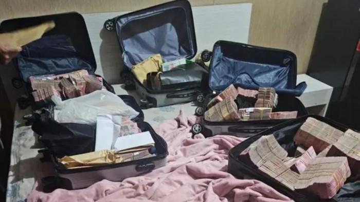 Kongkalikong Pita Cukai Rokok Terungkap, Koper Isi 5 Miliar Bawa Pegawai Bea Cukai ke Penjara