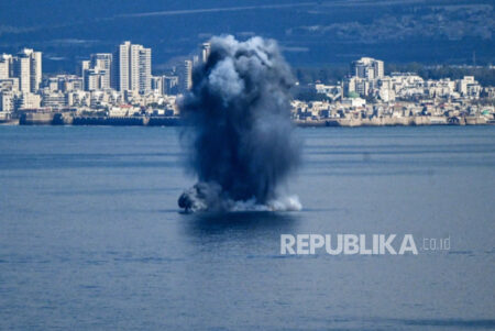 Di Ambang Hormuz: Pemimpin Dunia Memandang Peta Perang yang Sama