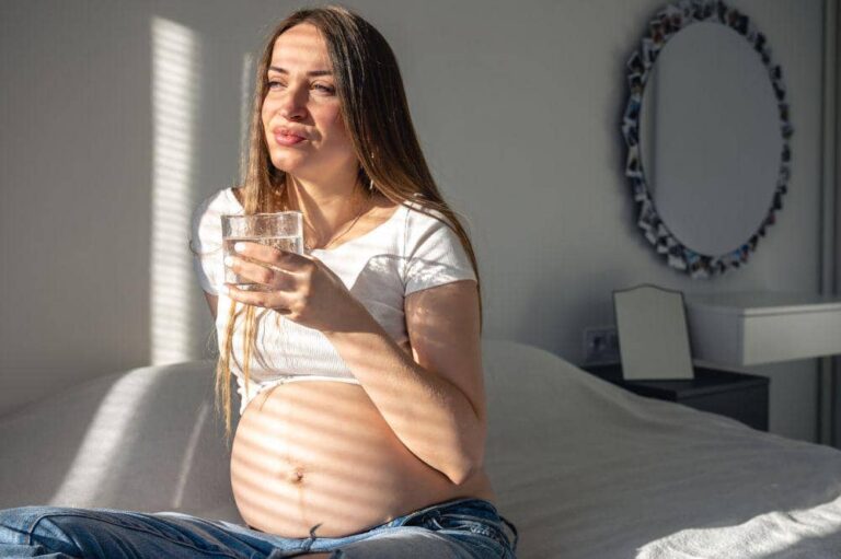 7 cara hindari dehidrasi pada ibu hamil, tingkatkan konsumsi buah dan sayur