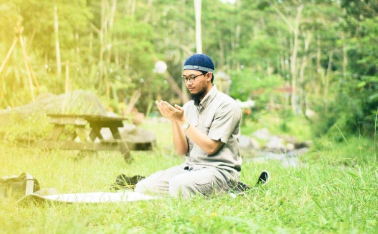 6 Amalan Sunnah Sebelum Salat Idulfitri yang Penuh Pahala