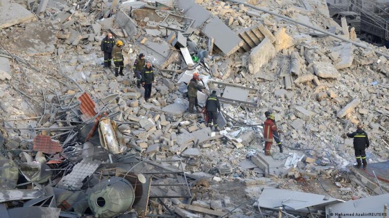 Iran Balas Serangan Israel, Ketegangan Timur Tengah Memicu Kekacauan