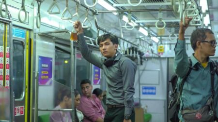 Curhat Ardit Erwandha tentang Perjuangannya Memvalidasi Diri di Film ‘Tunggu Aku Sukses Nanti’