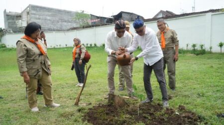Kolaborasi Lindungi Alam, UKSW Jalin Kemitraan dengan Yayasan Wanadri