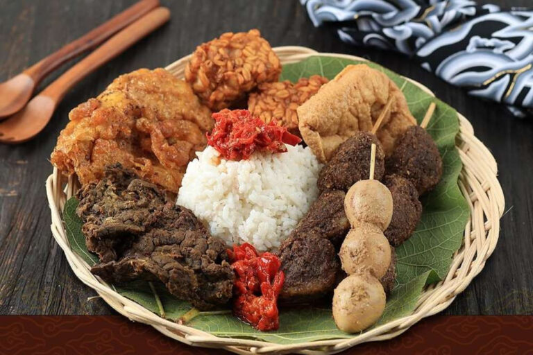 Destinasi Kuliner Wajib Dikunjungi Saat Mudik Cirebon