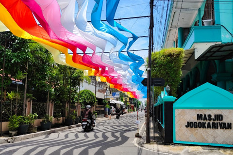 Senja Ramadan di Jogokariyan: Iman dan Solidaritas Bersatu
