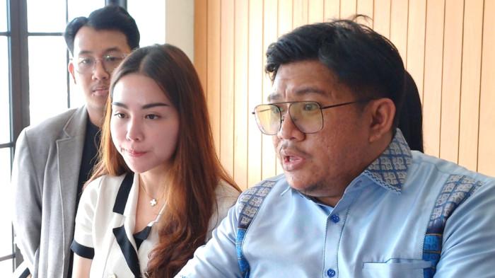 Di Tengah Isu Perselingkuhan, Maissy Bagikan Pesan Menyentuh Bersama Anak