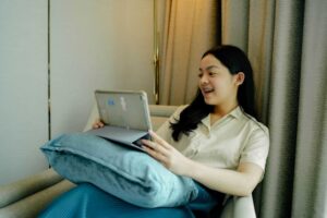 Tips Jaga Social Battery Saat Lebaran Agar Tidak Kewalahan