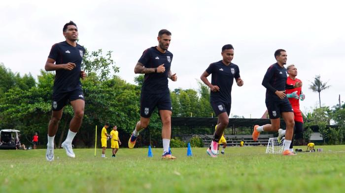 Pertandingan Arema FC vs Malut United, Jumat 3 April 2026