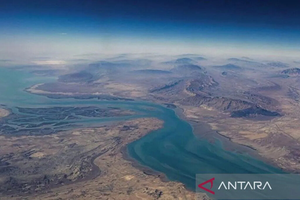 Negara-Negara yang Izinkan Kapal Melintasi Selat Hormuz