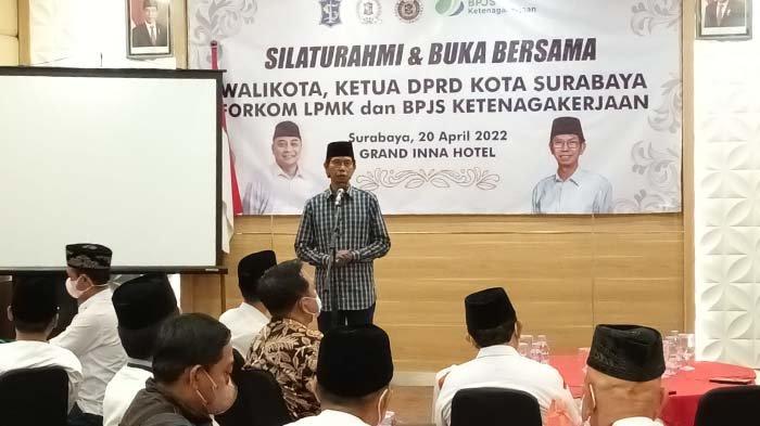 Jatim Terpopuler: Ketua LPMK Surabaya Minta THR, Guru SD Menangis Saat Dilantik ASN