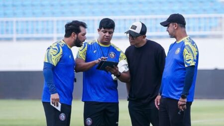 Arema FC Waspada Hadapi Bali United di Kanjuruhan: Sang Raja Gol Super League