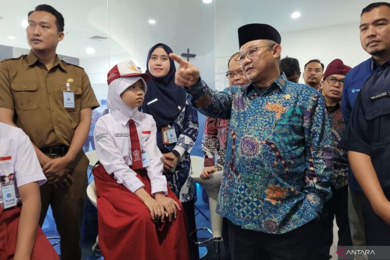 Pendidikan Tetap Jadi Prioritas, Pemerintah Bantah Pemangkasan