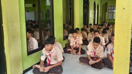Siswa dan Guru SMPN 11 Kota Malang Dapat MBG Selama Dua Hari