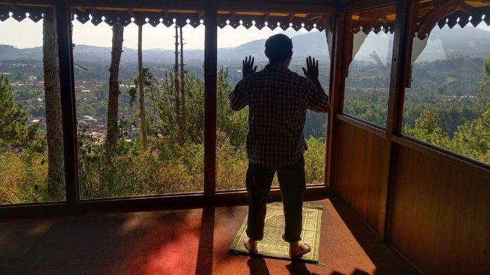 Cara Shalat Idul Fitri di Rumah, Niat dan Doa Iftitah Lengkap