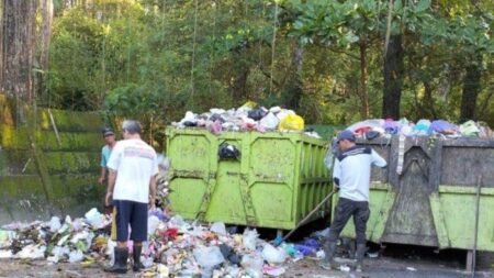 Anomali penurunan volume sampah 100 ton saat Lebaran di Kota Malang, DLH: Banyak mahasiswa pulang kampung