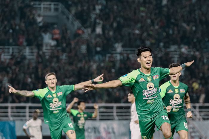Cedera Lagi! Kabar Buruk Malik Risaldi Picu Krisis Lini Depan Persebaya Hadapi Persib Bandung