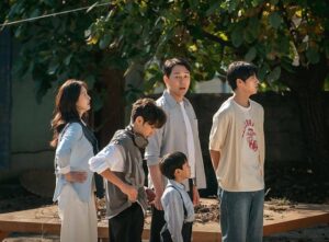 5 Alasan Tae Hun Tetap Bertahan Meski Dibuang di Cabbage Your Life