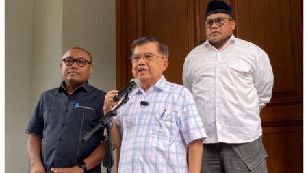 Rismon Sianipar Sebut Ada Pihak Tersembunyi di Balik Kasus Ijazah Jokowi