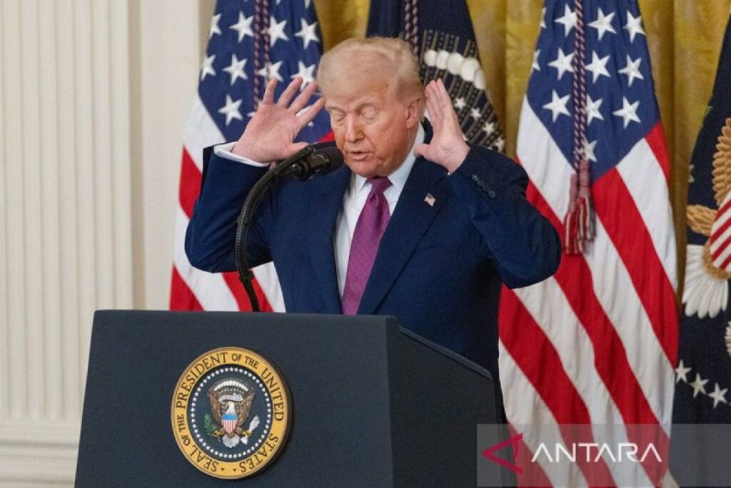 5 Jemaah Haji Tiba di Madinah, Trump Perpanjang Gencatan Senjata