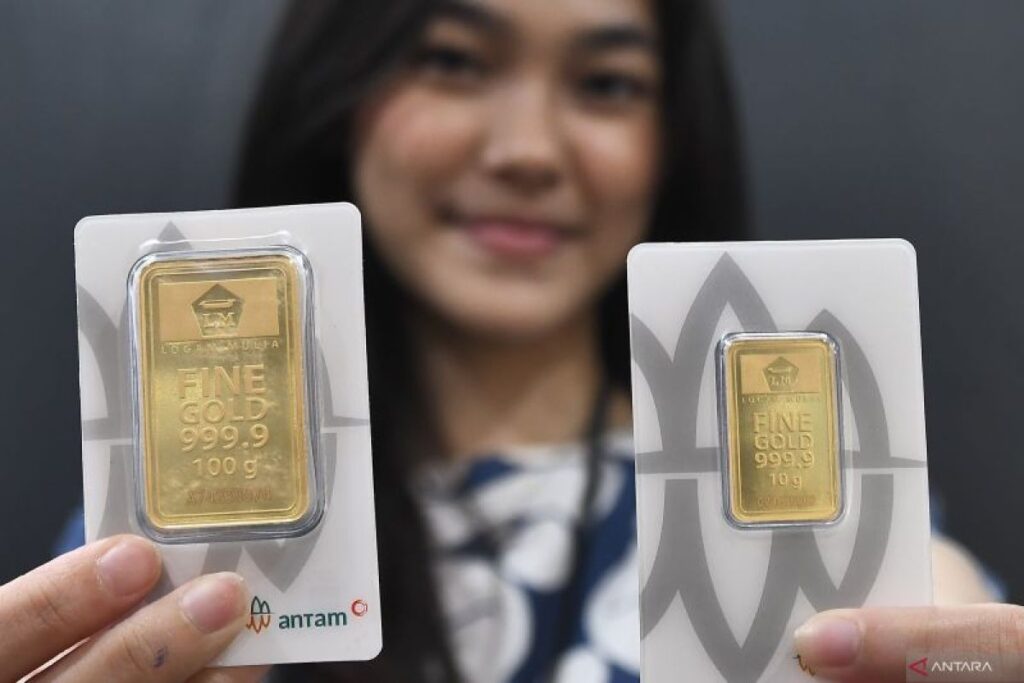 Vicky Katiandagho: Korupsi Tas Ramah Lingkungan, Harga Naik Jadi Rp 15 Ribu per Pcs