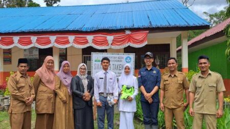 Program Kreatif ISBI Aceh di SMA 19 Takengon, Siswa Diajak Buat Komik Digital