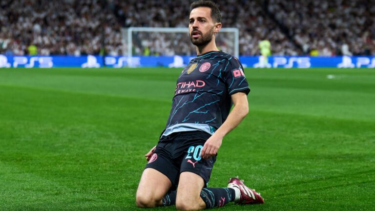 Pemain Barcelona Rekrut Bernardo Silva dari Man City, Mendes Setuju