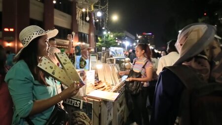 Harga Plastik Melonjak, UMKM Terpuruk, Pemkota Surabaya Bisa Bantu?