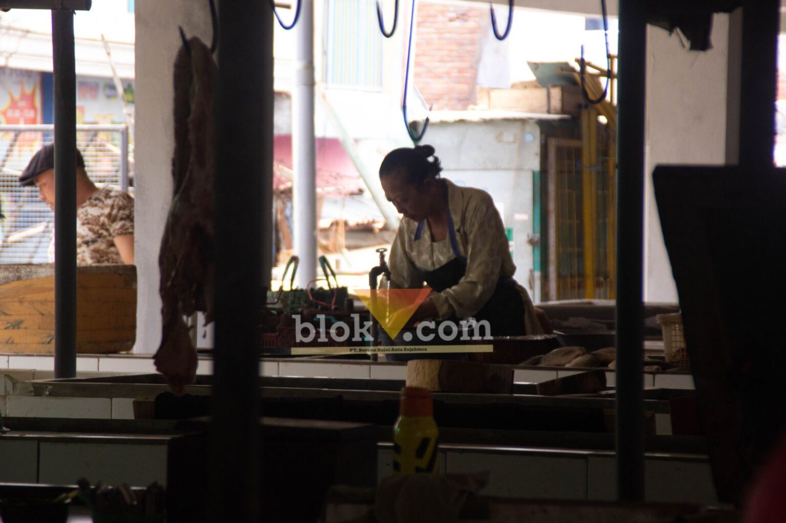 Kisah Sulirno, Pedagang Pasar Kebalen yang Pulang ke Rumah Sepekan Sekali