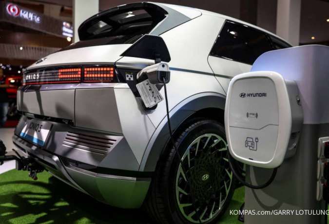 Insentif EV Ditunda, Industri Otomotif Khawatir Konsumen Tunda Beli