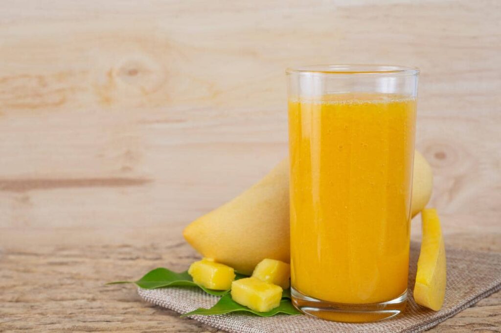 9 Resep Jus Buah untuk Kesehatan Janin Selama Kehamilan